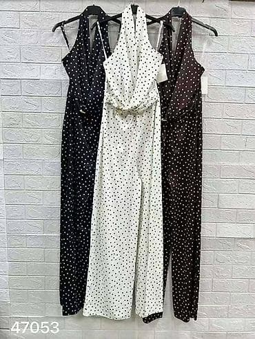 Women's Clothing: Kombinezon
Cena 2900
Uni vel.
V23 at lalafo.rs — 4 Women's Clothing: Kombinezon
Cena 2900
Uni vel.
V23 — 4