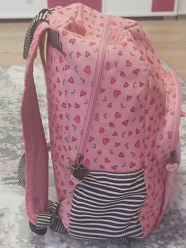 Na prodaju SANTORO ranac za devojcice,ocuvan na lalafo.rs — 3 Na prodaju SANTORO ranac za devojcice,ocuvan — 3
