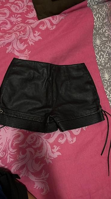 . Šorc Vel M od jagnjeće kože nov na lalafo.rs — 2 . Šorc Vel M od jagnjeće kože nov — 2