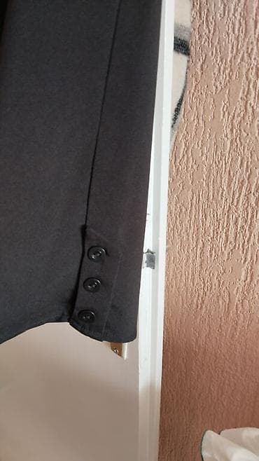 pantalone butiku ali: Crne elegantne pantalone sa ravnim nogavicama. Klasičan kroj sa na lalafo.rs — 2 pantalone butiku ali: Crne elegantne pantalone sa ravnim nogavicama. Klasičan kroj sa — 2