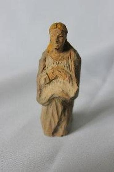 cepaci za drva: STARA DRVENA FIGURA, ŽENA KOJA SE MOLI | Stara drvena figura koja na lalafo.rs — 4 cepaci za drva: STARA DRVENA FIGURA, ŽENA KOJA SE MOLI | Stara drvena figura koja — 4