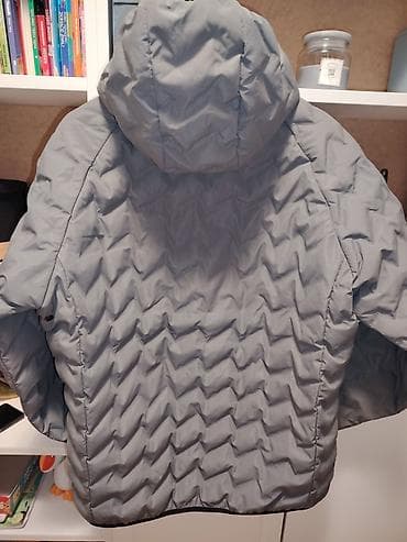 Siva zimska jakna sa kapuljačom - Boja: siva, spolja sa diskretnim na lalafo.rs — 2 Siva zimska jakna sa kapuljačom - Boja: siva, spolja sa diskretnim — 2