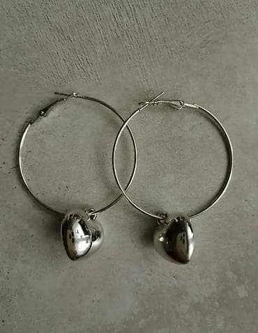 Minđuše – velike obruče sa visećim srcem Od Nerđajućeg Hiruškog na lalafo.rs — 5 Minđuše – velike obruče sa visećim srcem Od Nerđajućeg Hiruškog — 5