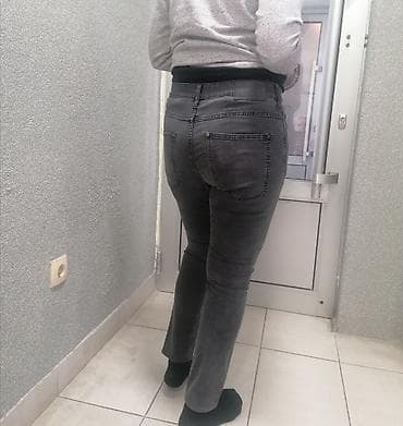 Farmerice tamno siva boja
Vel 32
Povoljno na lalafo.rs — 4 Farmerice tamno siva boja
Vel 32
Povoljno — 4