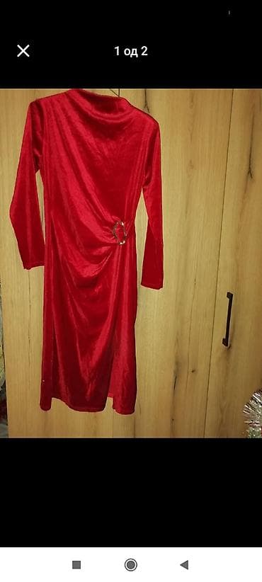 Haljina crvena .Plis.Potpuno nova.S m broj na lalafo.rs Haljina crvena .Plis.Potpuno nova.S m broj