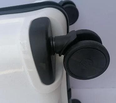 Watches: Set kofera – 3 komada, beli, tvrda školjka - Tvrdi ABS/PC tip kofera at lalafo.rs — 3 Watches: Set kofera – 3 komada, beli, tvrda školjka - Tvrdi ABS/PC tip kofera — 3