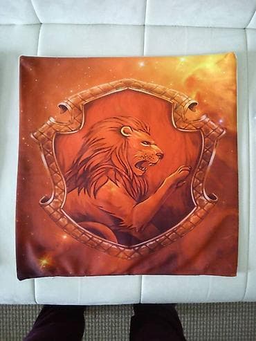 demon trimer novi sad: Hari Poter Grifindor Hogwarts jastucnica - NOV Harry Potter jastucnice at lalafo.rs — 4 demon trimer novi sad: Hari Poter Grifindor Hogwarts jastucnica - NOV Harry Potter jastucnice — 4