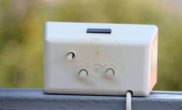 Antique vases & decor: KOLEKCIONARSKI -Dizajnerski stoni sat/ Vintage budilnik ESGE EXTRA at lalafo.rs — 5 Antique vases & decor: KOLEKCIONARSKI -Dizajnerski stoni sat/ Vintage budilnik ESGE EXTRA — 5