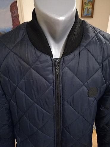 Dobra muska zimska jakna sa postavom Hummel Teget XL. Veoma dobra na lalafo.rs — 2 Dobra muska zimska jakna sa postavom Hummel Teget XL. Veoma dobra — 2