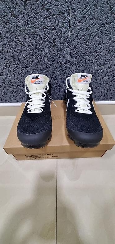 Nike x Off-White Air Vapormax (c. 2017) - Model: Air Vapormax na lalafo.rs — 2 Nike x Off-White Air Vapormax (c. 2017) - Model: Air Vapormax — 2