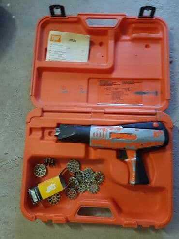 Prašni (barutni) čavler MIW P230 – komplet u koferu - Model: MIW P230 na lalafo.rs Prašni (barutni) čavler MIW P230 – komplet u koferu - Model: MIW P230