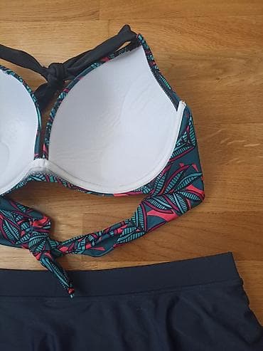 Swimwear: Kupaci je kao nov,velicina 3xl. Dobijate kupaci + majicu za kupanje at lalafo.rs — 7 Swimwear: Kupaci je kao nov,velicina 3xl. Dobijate kupaci + majicu za kupanje — 7