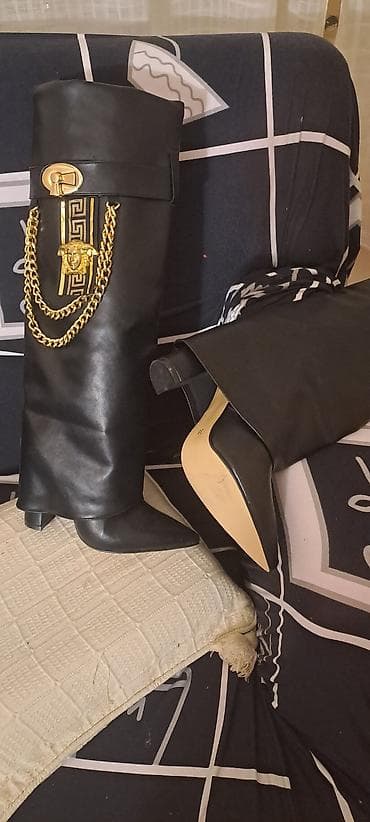 Čizme, 38 na lalafo.rs Čizme, 38