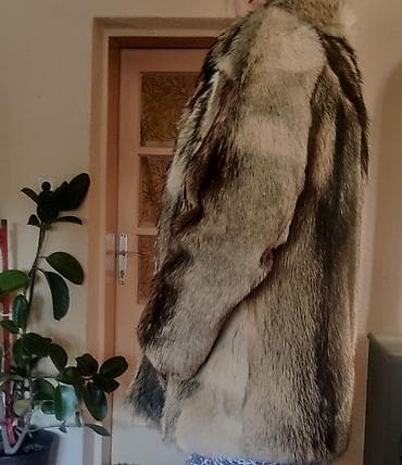 kozna jakna sa: Polovna bunda od prirodnog krzna, klasičnog kroja do kukova. Bogata na lalafo.rs — 2 kozna jakna sa: Polovna bunda od prirodnog krzna, klasičnog kroja do kukova. Bogata — 2