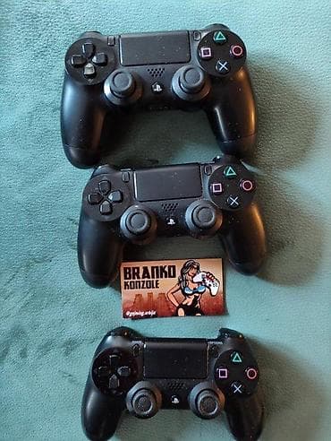 Prodajem prave originale Dualshock 4 za Sony Playstation 4 konzole na lalafo.rs — 1 Prodajem prave originale Dualshock 4 za Sony Playstation 4 konzole — 1