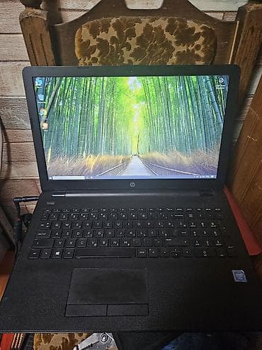 HP 15 odlican i ocuvan laptop sarke malo labave ali drzi i nesmeta pri na lalafo.rs — 1 HP 15 odlican i ocuvan laptop sarke malo labave ali drzi i nesmeta pri — 1