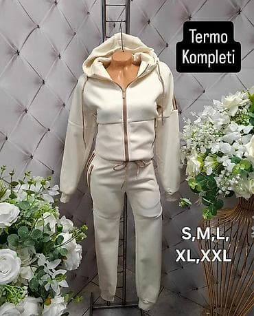 Women's Sweatsuits: Ženski termo komplet trenerke sa kapuljačom - Model: dvoje delni at lalafo.rs — 4 Women's Sweatsuits: Ženski termo komplet trenerke sa kapuljačom - Model: dvoje delni — 4