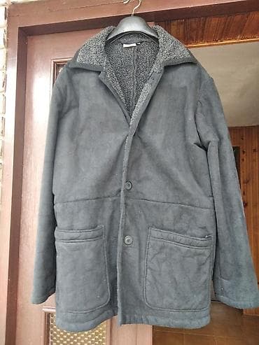 Bunda vel M/L u super stanju na lalafo.rs — 1 Bunda vel M/L u super stanju — 1