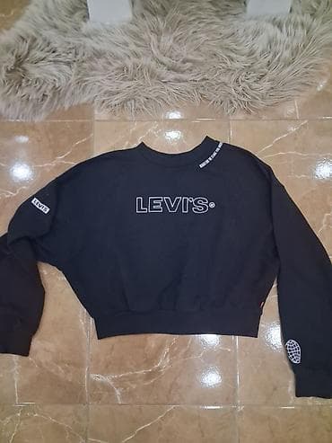 Levi’s ženski dukser (cropped model) – crni - Klasičan Levi’s logo na lalafo.rs Levi’s ženski dukser (cropped model) – crni - Klasičan Levi’s logo