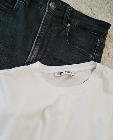 ZARA majica čisto bele boje u velicini 40/L. _____ Mere: Ramena at lalafo.rs — 2 ZARA majica čisto bele boje u velicini 40/L. _____ Mere: Ramena — 2