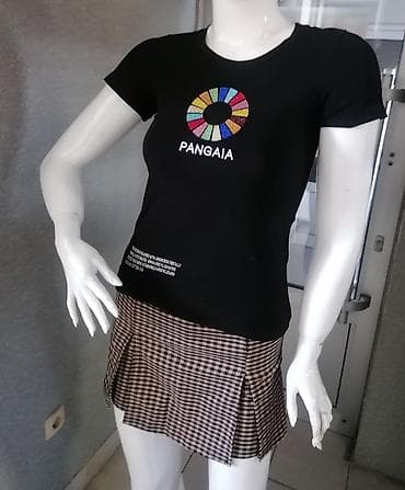 Majica kao nova
Uvoz Turska
Pamuk elastin
Odgovara Vel S M na lalafo.rs — 2 Majica kao nova
Uvoz Turska
Pamuk elastin
Odgovara Vel S M — 2