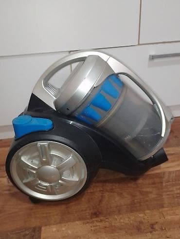 Usisivač bez kese – Dirt Devil, ciklonska tehnologija - Ciklonski at lalafo.rs — 9 Usisivač bez kese – Dirt Devil, ciklonska tehnologija - Ciklonski — 9