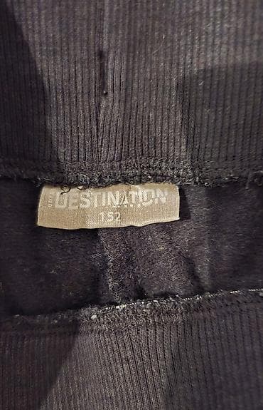 Crne trenerke DESTINATION – veličina 152 - Model: klasične donje na lalafo.rs — 2 Crne trenerke DESTINATION – veličina 152 - Model: klasične donje — 2