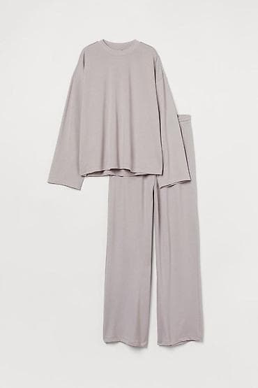 Komplet siroka tunika i pantalone. Crna,pink,jaka roza,nezno na lalafo.rs Komplet siroka tunika i pantalone. Crna,pink,jaka roza,nezno