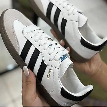 Adidas Samba patike
Novo
Brojevi 36 do 41
fb Moja Kupovina 1 na lalafo.rs — 2 Adidas Samba patike
Novo
Brojevi 36 do 41
fb Moja Kupovina 1 — 2
