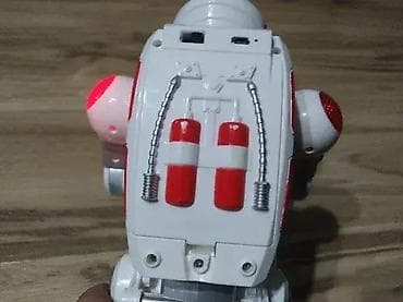 1. ALOK Novo 2. XTR koriscen 3. Kids WowWee Robot charger na lalafo.rs — 3 1. ALOK Novo 2. XTR koriscen 3. Kids WowWee Robot charger — 3