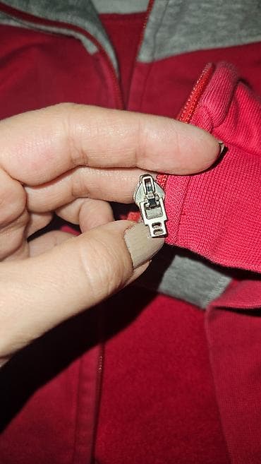 Kids' costumes: Duks arena i helanke domaće proizvodnje kao zvoncare. Veličina 152 at lalafo.rs — 6 Kids' costumes: Duks arena i helanke domaće proizvodnje kao zvoncare. Veličina 152 — 6