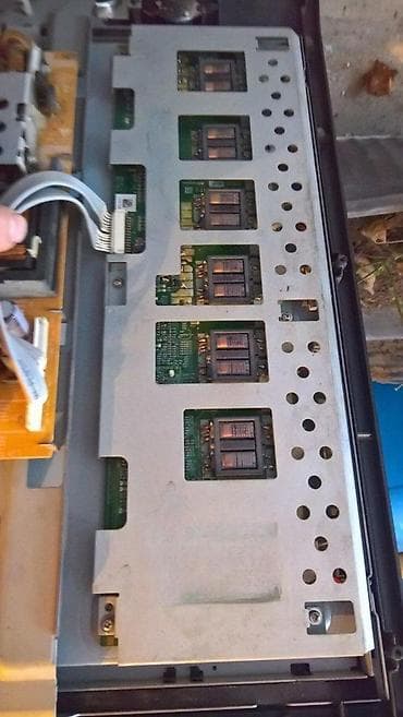 prsluk jaknica mango u: Philips 32PFL5522 u delovima 313926807398 (313912362613) Main Board at lalafo.rs — 8 prsluk jaknica mango u: Philips 32PFL5522 u delovima 313926807398 (313912362613) Main Board — 8