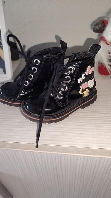 Zara cizmice, minie Disney, vel 20 na lalafo.rs — 1 Zara cizmice, minie Disney, vel 20 — 1