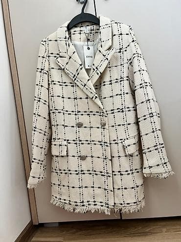 Blazers: Ženski blejzer/kaput EYYO, veličina M (EUR/USA M, MEX 38/40). - at lalafo.rs — 2 Blazers: Ženski blejzer/kaput EYYO, veličina M (EUR/USA M, MEX 38/40). - — 2