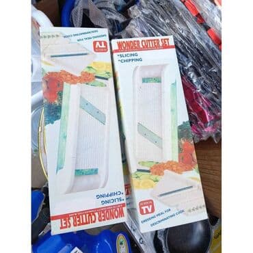 Rende sa posudom sa vise nozica
Cena 900 din.🌿 na lalafo.rs Rende sa posudom sa vise nozica
Cena 900 din.🌿