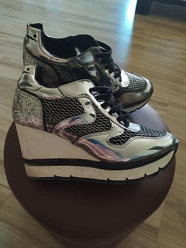 Moderne ženske patike sa platformom, idealne za svakodnevno nošenje na lalafo.rs — 3 Moderne ženske patike sa platformom, idealne za svakodnevno nošenje — 3