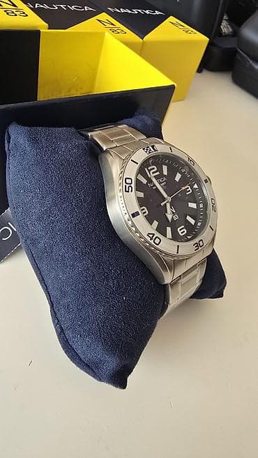 Nautica N83 muški ručni sat - Kućište i narukvica od nerđajućeg na lalafo.rs — 3 Nautica N83 muški ručni sat - Kućište i narukvica od nerđajućeg — 3