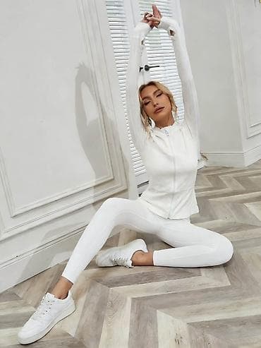 Kompleti
Cena 2800
Uni vel.
V23 na lalafo.rs Kompleti
Cena 2800
Uni vel.
V23