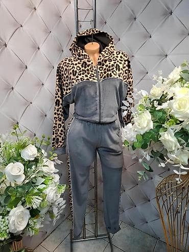 Velicine M/L,XL/XXLŽenski komplet trenerke sa kapuljačom – meki velur na lalafo.rs — 6 Velicine M/L,XL/XXLŽenski komplet trenerke sa kapuljačom – meki velur — 6