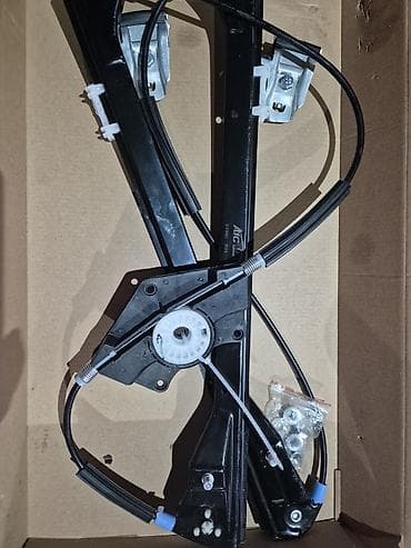 dve suknje po: Prednji levi podizac prozora VW Passat B5 VW Passat B5,5 Skoda Superb na lalafo.rs — 5 dve suknje po: Prednji levi podizac prozora VW Passat B5 VW Passat B5,5 Skoda Superb — 5