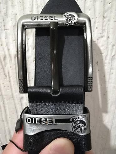 Novi muski kozni markirani kais Diesel u crnoj boji. Zemlja porekla na lalafo.rs — 2 Novi muski kozni markirani kais Diesel u crnoj boji. Zemlja porekla — 2