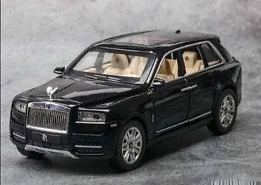 Rolls-royce cullinan midnight black detaljni suv model 1:2 na lalafo.rs — 1 Rolls-royce cullinan midnight black detaljni suv model 1:2 — 1
