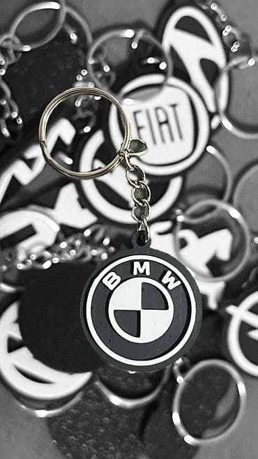 Privesci za ključeve – automobilski brendovi - Motiv: Škoda, Renault na lalafo.rs — 6 Privesci za ključeve – automobilski brendovi - Motiv: Škoda, Renault — 6