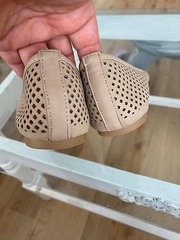 Ženske baletanke – bež boja, perforirani dizajn - Materijal: mekana na lalafo.rs — 6 Ženske baletanke – bež boja, perforirani dizajn - Materijal: mekana — 6