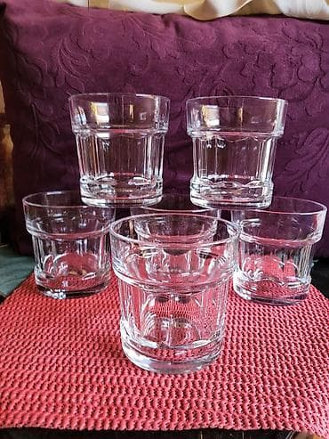 Case nove,vintaz za zestoko pice Arcoroc Francuska. Case jake, puno na lalafo.rs — 5 Case nove,vintaz za zestoko pice Arcoroc Francuska. Case jake, puno — 5