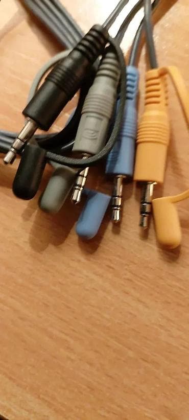 Mobile Phones & Accessories: ČETVOROSTRUKI STEREO KABEL, 1,8 MET. | Četvorostruki stereo kabel at lalafo.rs — 2 Mobile Phones & Accessories: ČETVOROSTRUKI STEREO KABEL, 1,8 MET. | Četvorostruki stereo kabel — 2