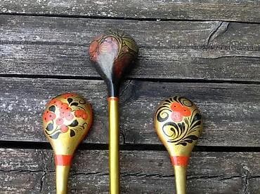 Antiques: TRI ručno slikane DRVENE kašike do 35 cm. Tri velike (poledajte metar at lalafo.rs — 3 Antiques: TRI ručno slikane DRVENE kašike do 35 cm. Tri velike (poledajte metar — 3