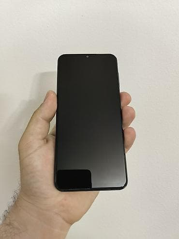 Samsung A13 dual sim free, sa 4/128 gb memorije. Ok očuvan i potpuno na lalafo.rs Samsung A13 dual sim free, sa 4/128 gb memorije. Ok očuvan i potpuno