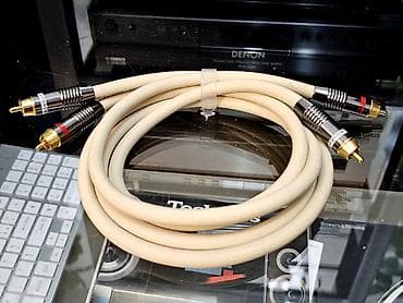 Monitor Thassos Silver Edition – stereo RCA interkonekcijski kabl - na lalafo.rs Monitor Thassos Silver Edition – stereo RCA interkonekcijski kabl -