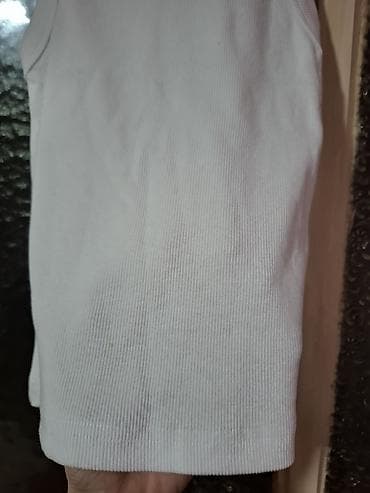 zenske broj: Bela ženska majca bez rukava (riblja kost), brenda Arslan, veličina S at lalafo.rs — 6 zenske broj: Bela ženska majca bez rukava (riblja kost), brenda Arslan, veličina S — 6